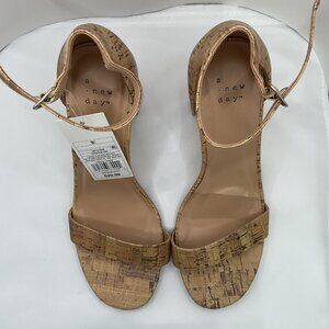 A New Day Womens Cork Block Heeled Sandals With  Ankle Strap Size 9.5